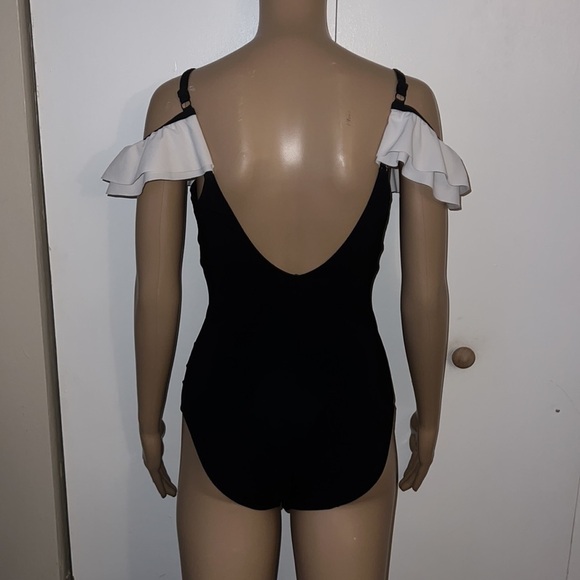 🎆Profile by Gottex Off The Shoulder Ruffle One Piece Swimsuit - Picture 8 of 13